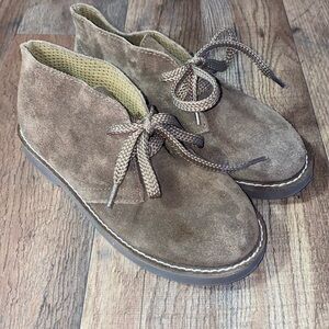 Crewcuts Stone Suede Boys Boots Size 1